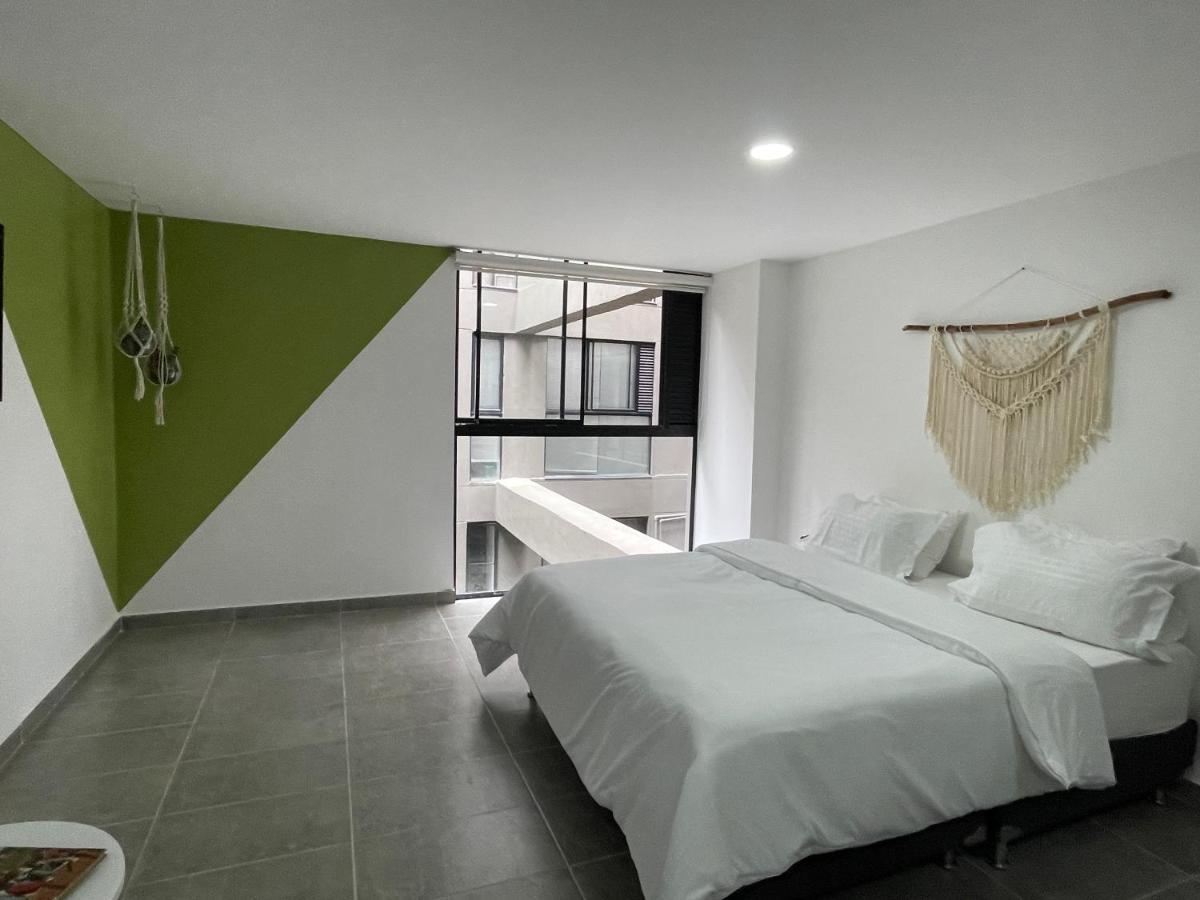 Tranvia 40 Apartments Medellin Exterior photo